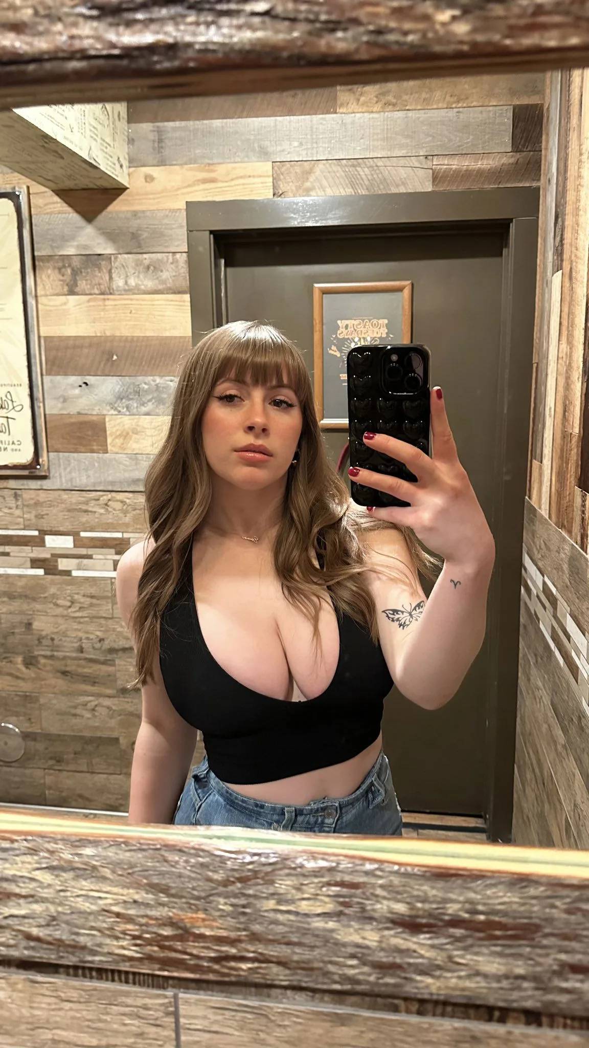 Olivia escort Manchester